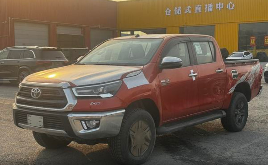 Used Toyota hilux 2022